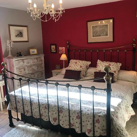 Les Lèves-et-Thoumeyragues Le Peyrail Bed & Breakfast エクステリア 写真