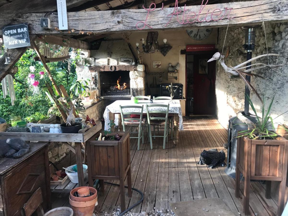 Les Lèves-et-Thoumeyragues Le Peyrail Bed & Breakfast エクステリア 写真