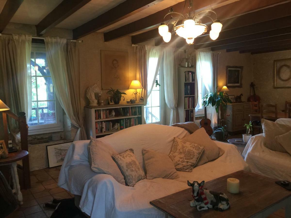 Les Lèves-et-Thoumeyragues Le Peyrail Bed & Breakfast エクステリア 写真